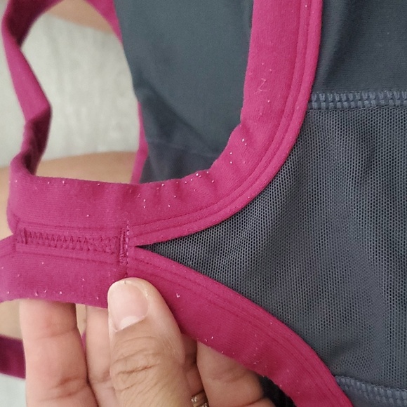 LULULEMON RACERBACK TANK TOP SIZE 8 - Picture 6 of 6